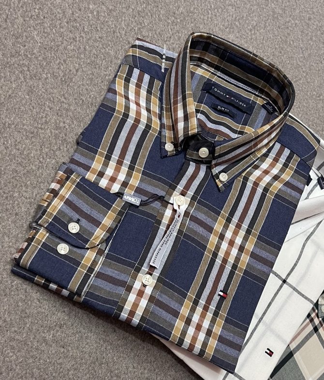 Tommy Hilfiger Check Shirt 287 / 322 - Image 2