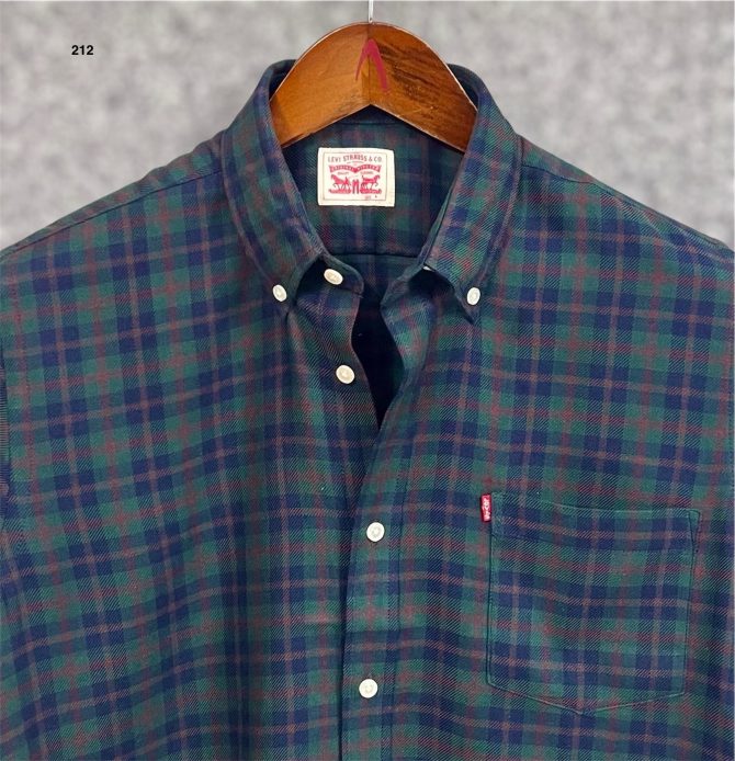 Levis Check Shirt 212 - Image 2
